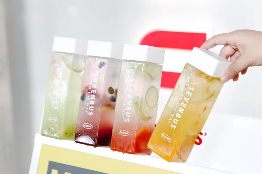 一天上40款新品，SEVENBUS这次玩大了...