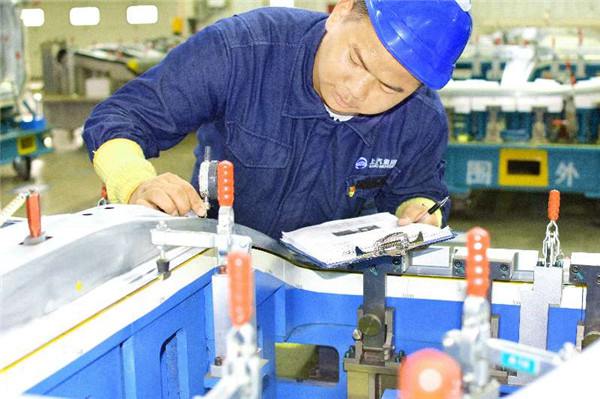 青春逐梦创业成就未来感想,职业技术学院匠心筑梦