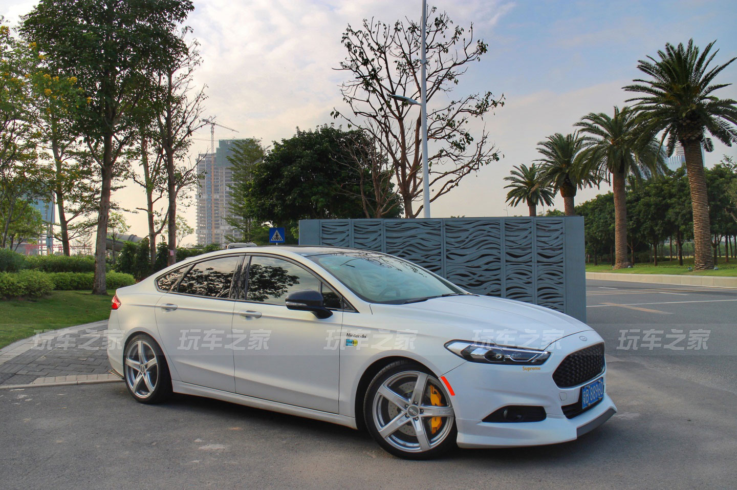 福特蒙迪欧2024新款改装门把手,2020款蒙迪欧个性改装灯光效果