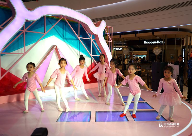 自古英雄出少年广场舞,自古英雄出少年上春晚