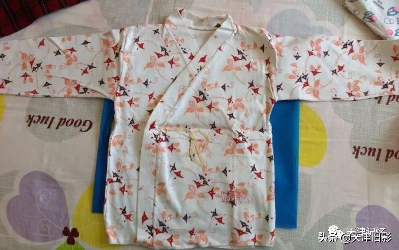 回忆小卖铺门头,回忆童年服装店