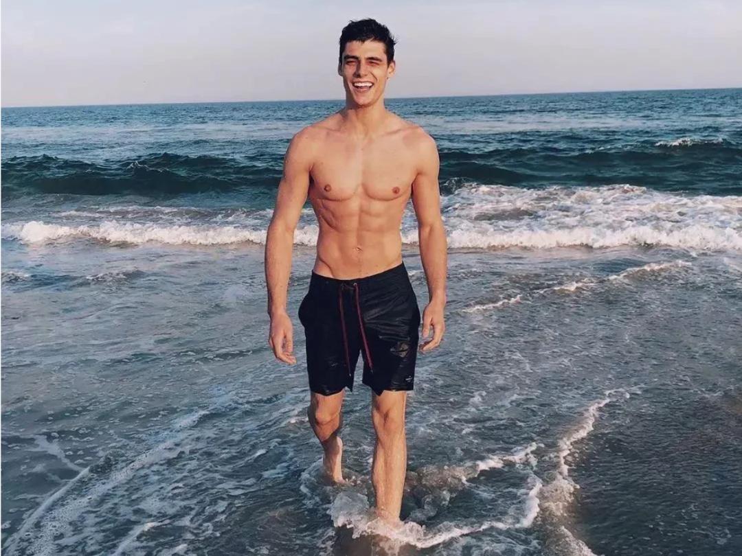 老佛爷御用四大男模特,老佛爷最宠爱的男模特