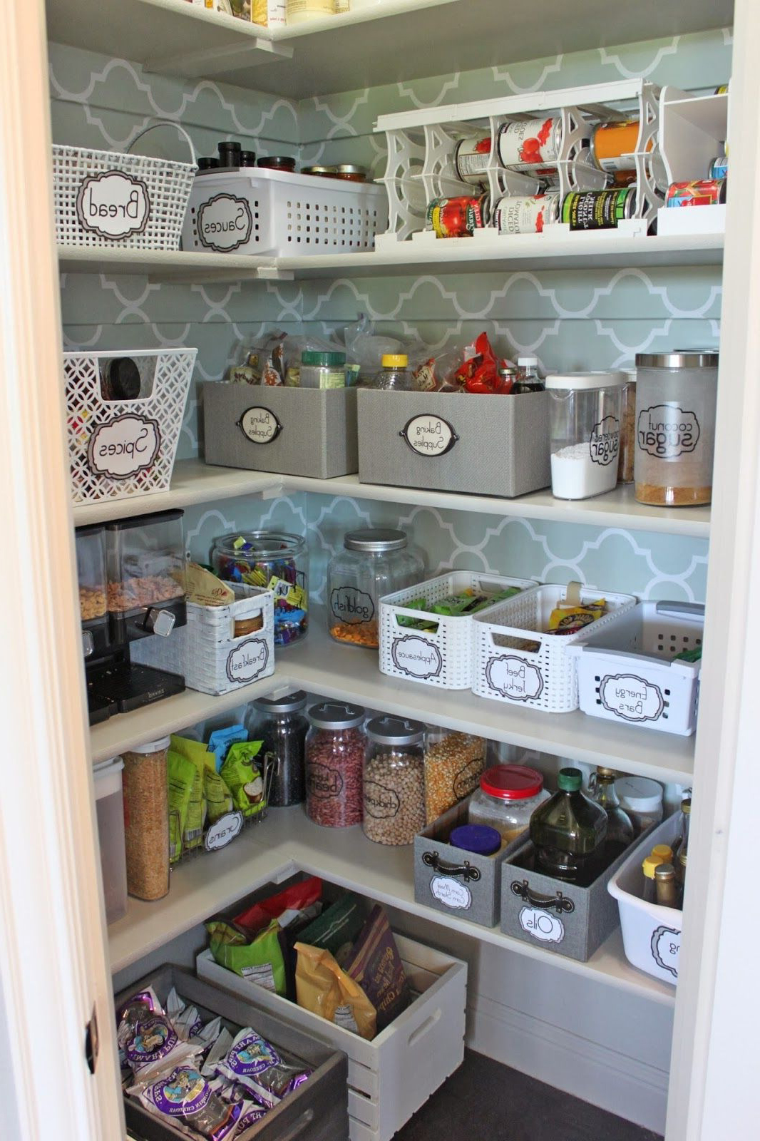 别再嫌家小收纳空间不够,储物间的收纳