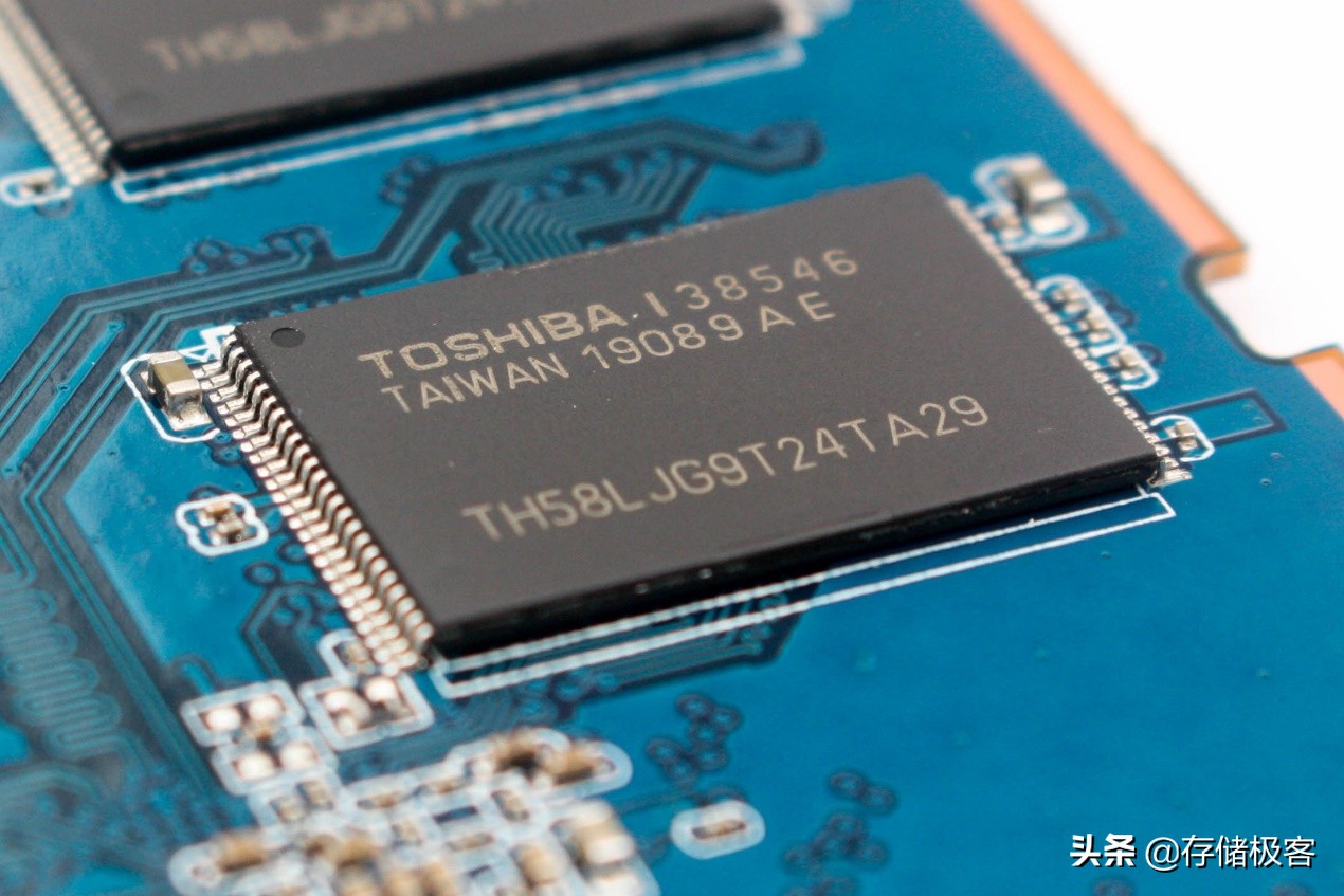 hdtune怎么对硬盘进行参数检测,hdtune测固态硬盘