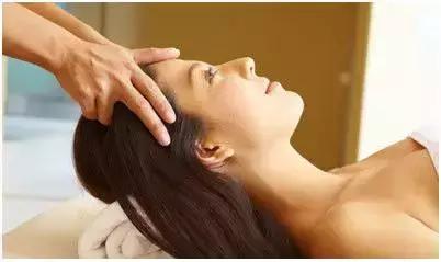 做头皮护理的十大好处,头皮理疗和护理