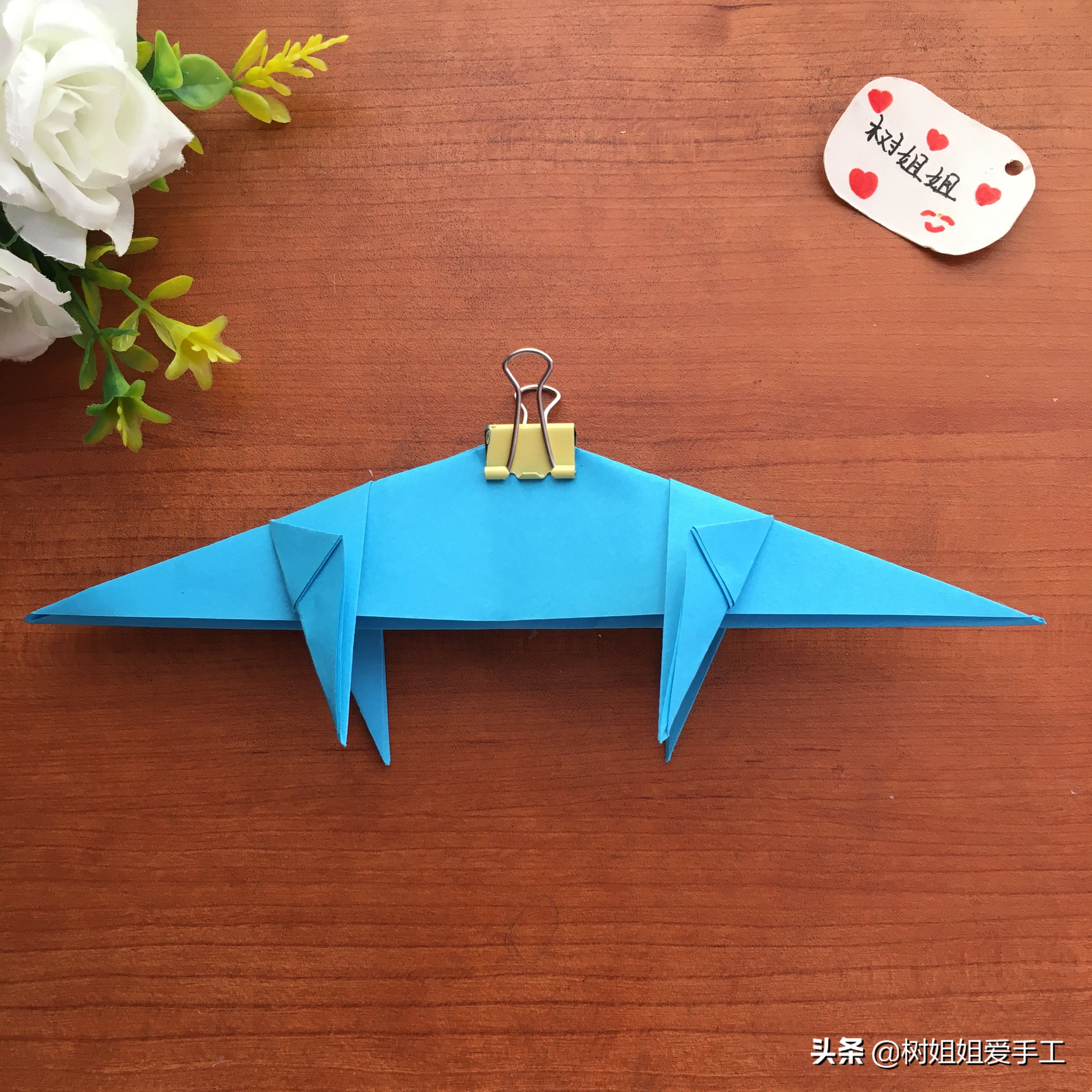 动物折纸镰刀龙教程,折可以张嘴的恐龙