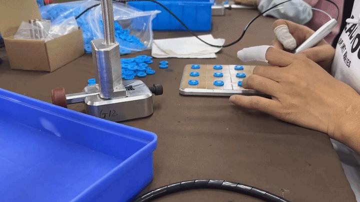 魔方工厂制造魔方的原理,工厂魔方制作过程