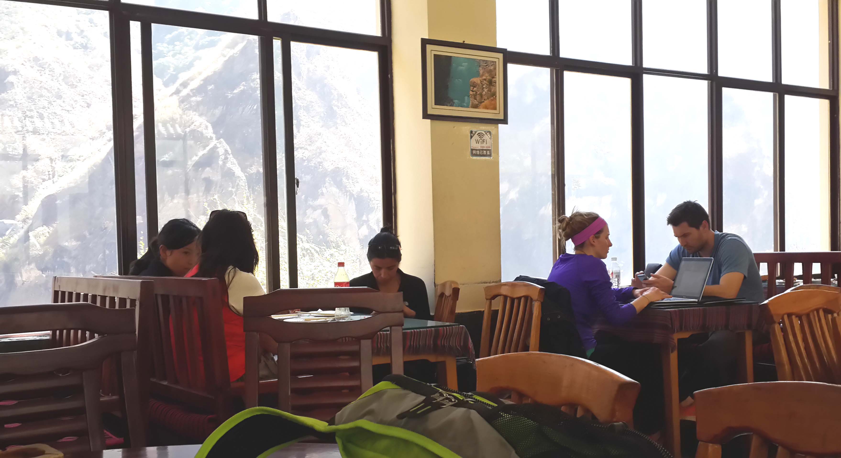 虎跳峡全球十大经典徒步,虎跳峡徒步世界排名