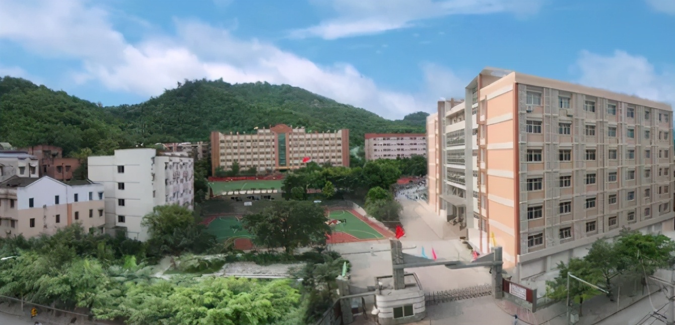 重庆哪所学校环境最好,重庆最美学校