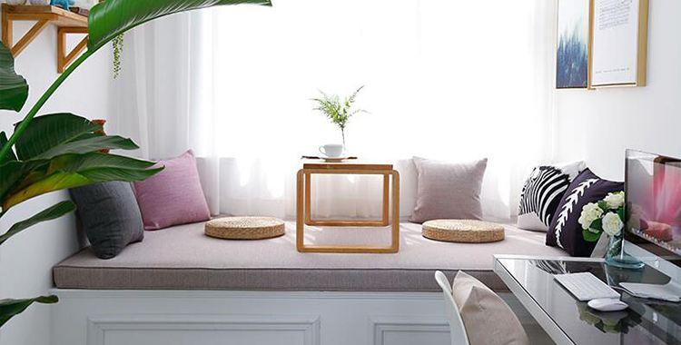 飘窗垫怎样选又实用又美观,如何挑选飘窗垫铺出惬意小窗台