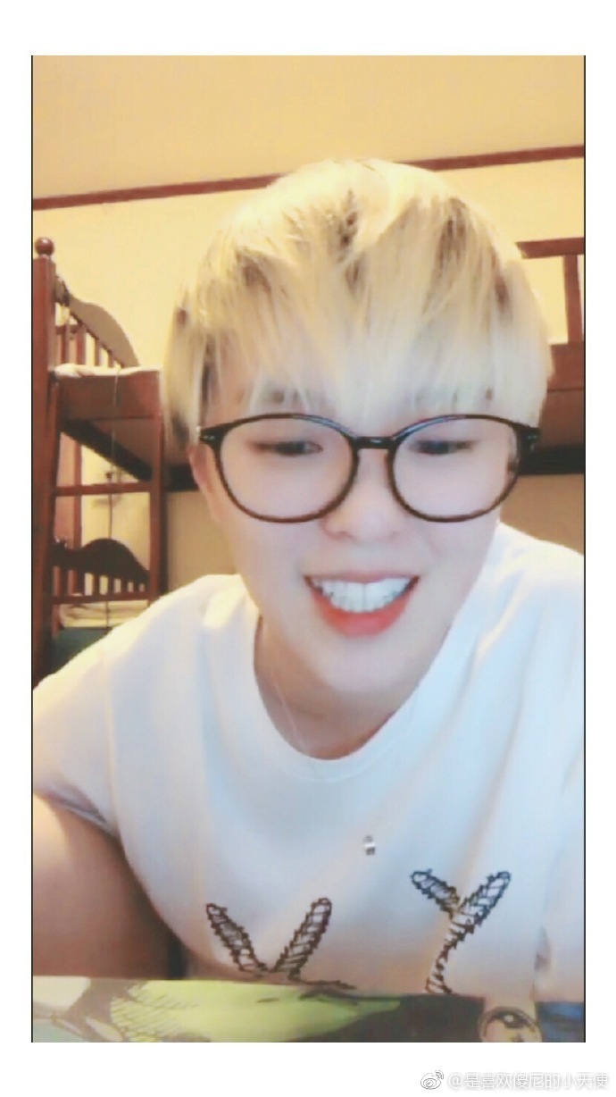 sunnee杨芸晴被路人说好帅,sunnee杨芸晴路人视觉