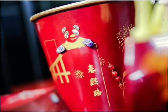 沉浸式吃肯德基串串,肯德基吃火锅串串