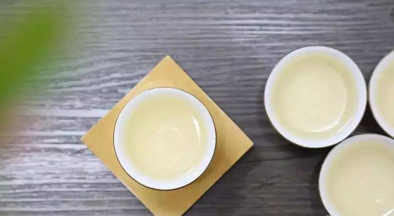 花了五万多买假玉,花了几十万买到假翡翠