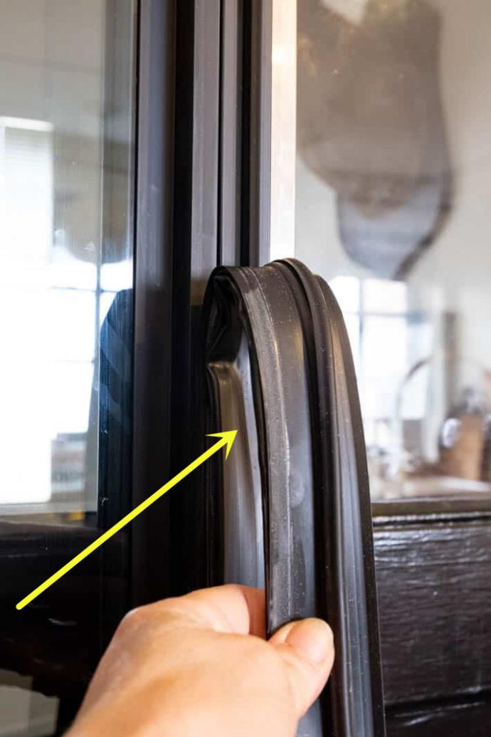 冰箱密封条破裂了怎么补救,冰箱密封条脱胶怎么补救