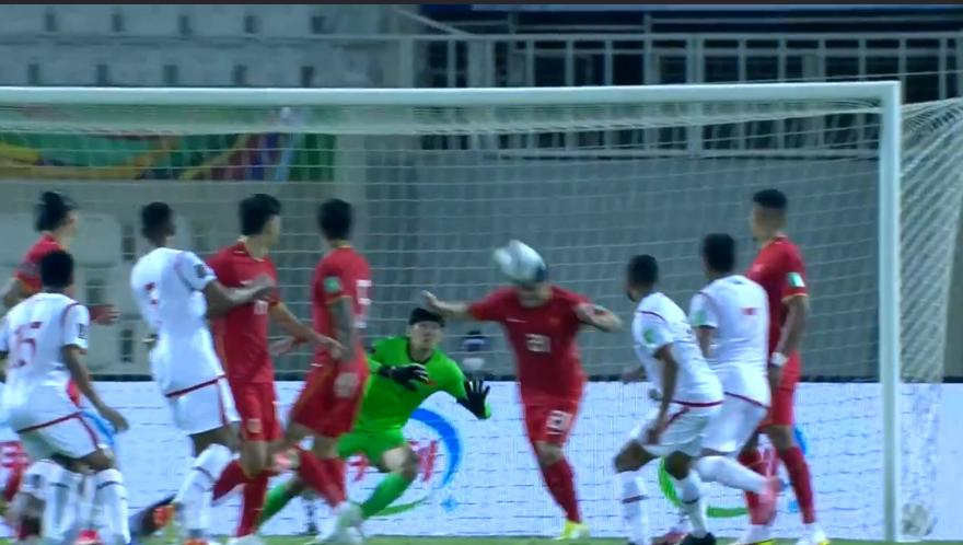 国足1-1阿曼球员评分：武磊2失良机排第5，李铁“提前变阵”丢3分