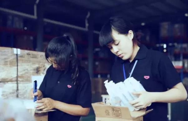 请中检“国家队”监督,一物一鉴!狂打正品的考拉海购,图什么呢