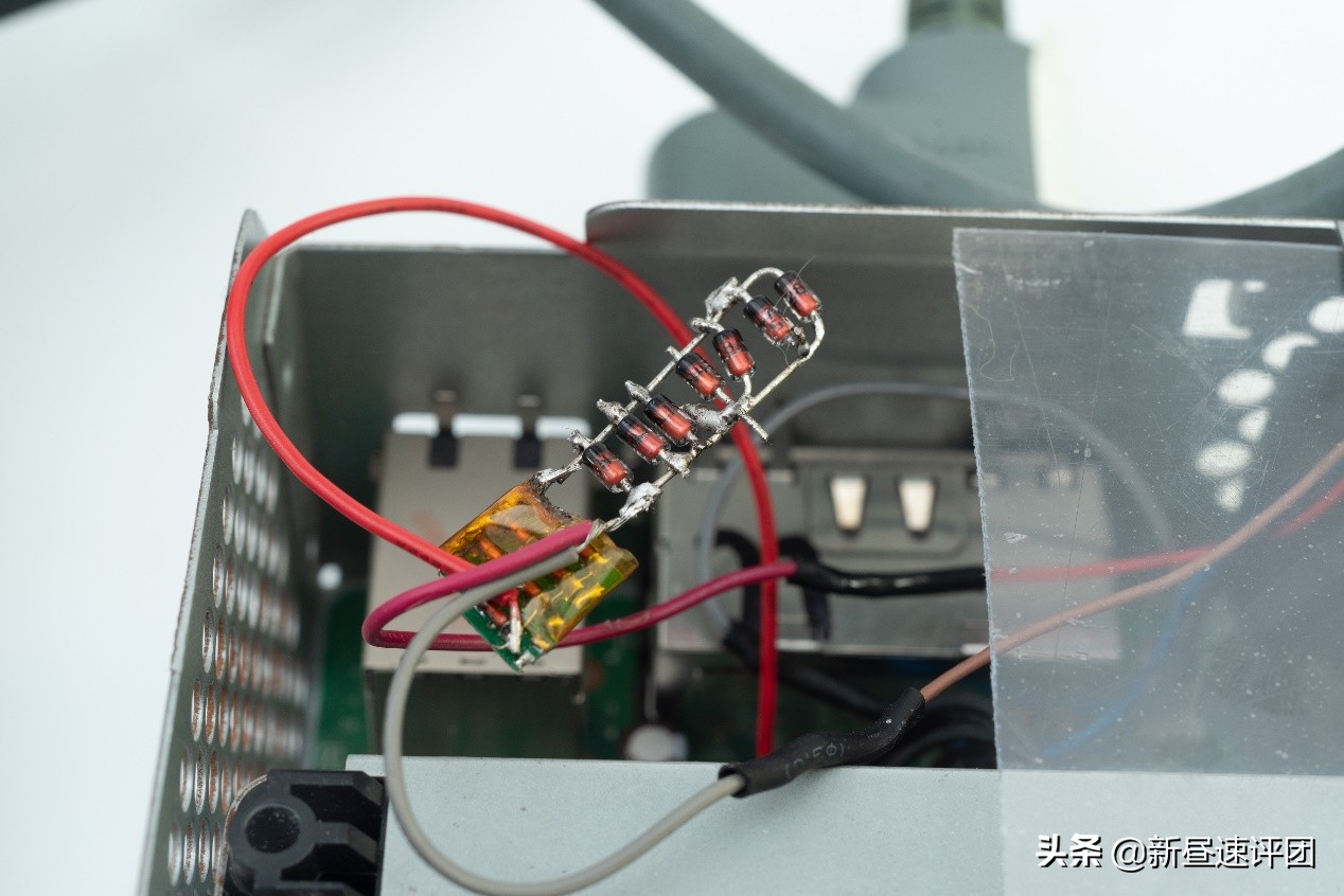 xbox360修复,xbox360e拆机维修