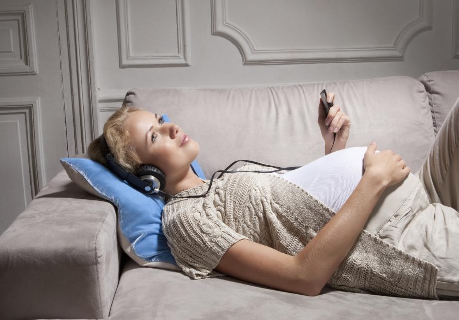 孕期胸闷喘不上气怎么缓解,孕期喘不上来气肚子也酸胀