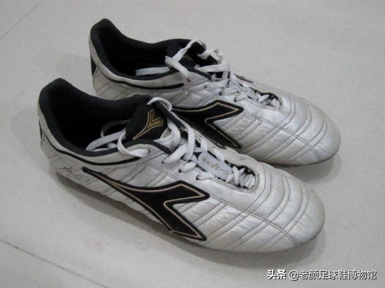 武磊24号球衣,武磊为什么选24号球衣