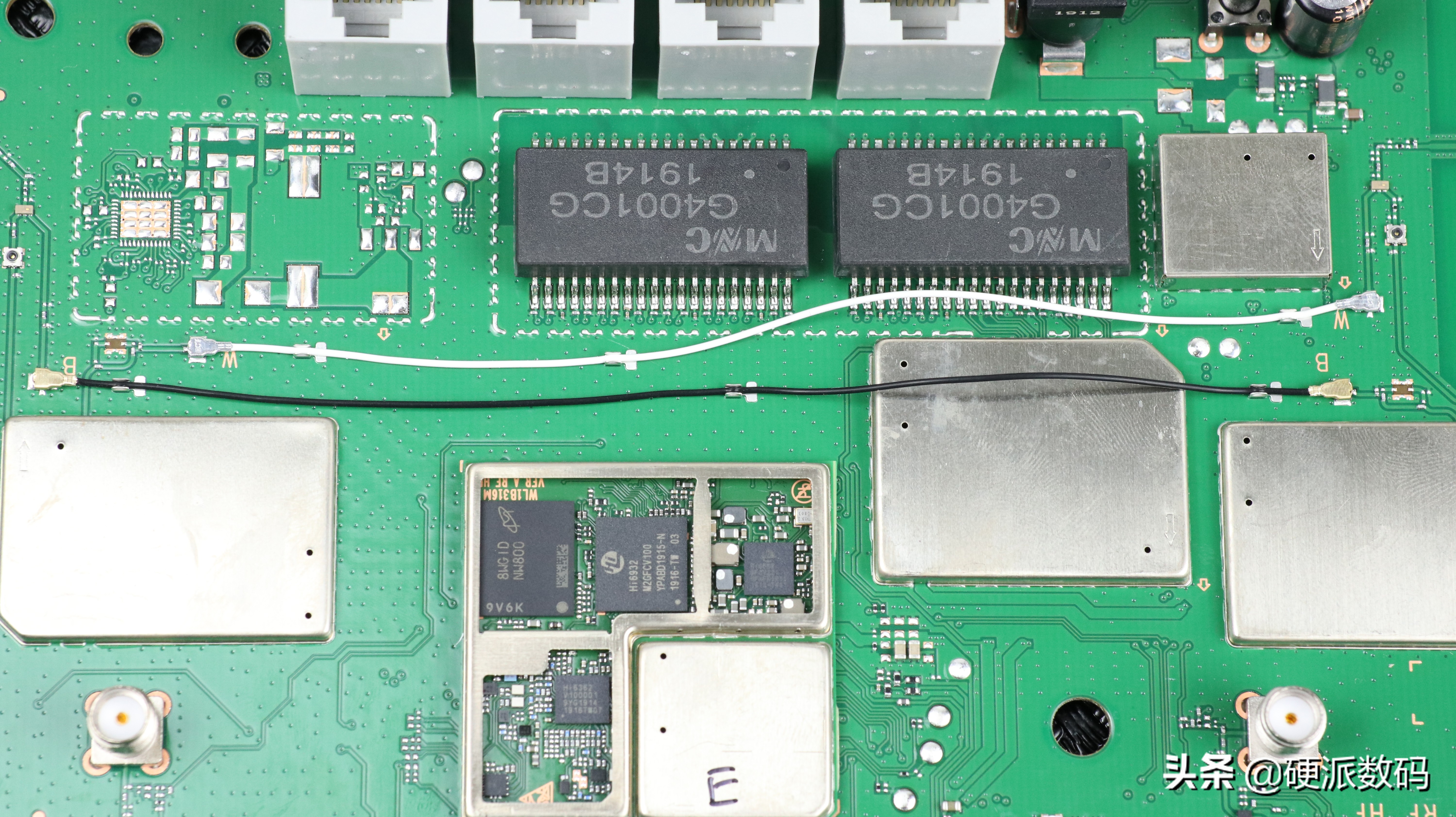华为4g路由2pro开箱评测与拆解,华为旗下的4g路由2pro测评