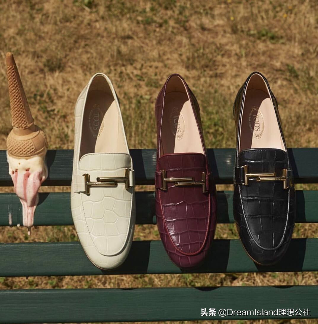 街拍白色乐福鞋,达妹街拍图文