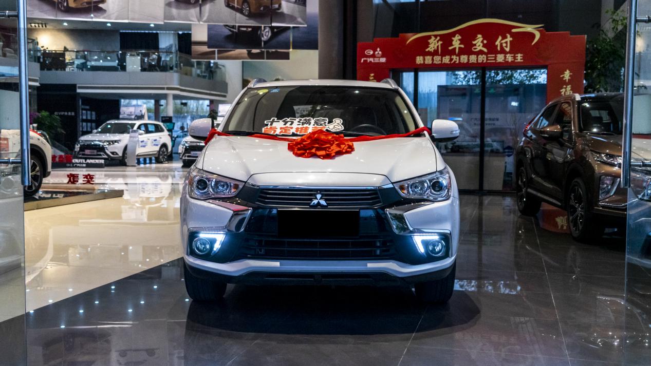 不要柔柔弱弱就要轰轰烈女汉子告诉你为啥选劲炫