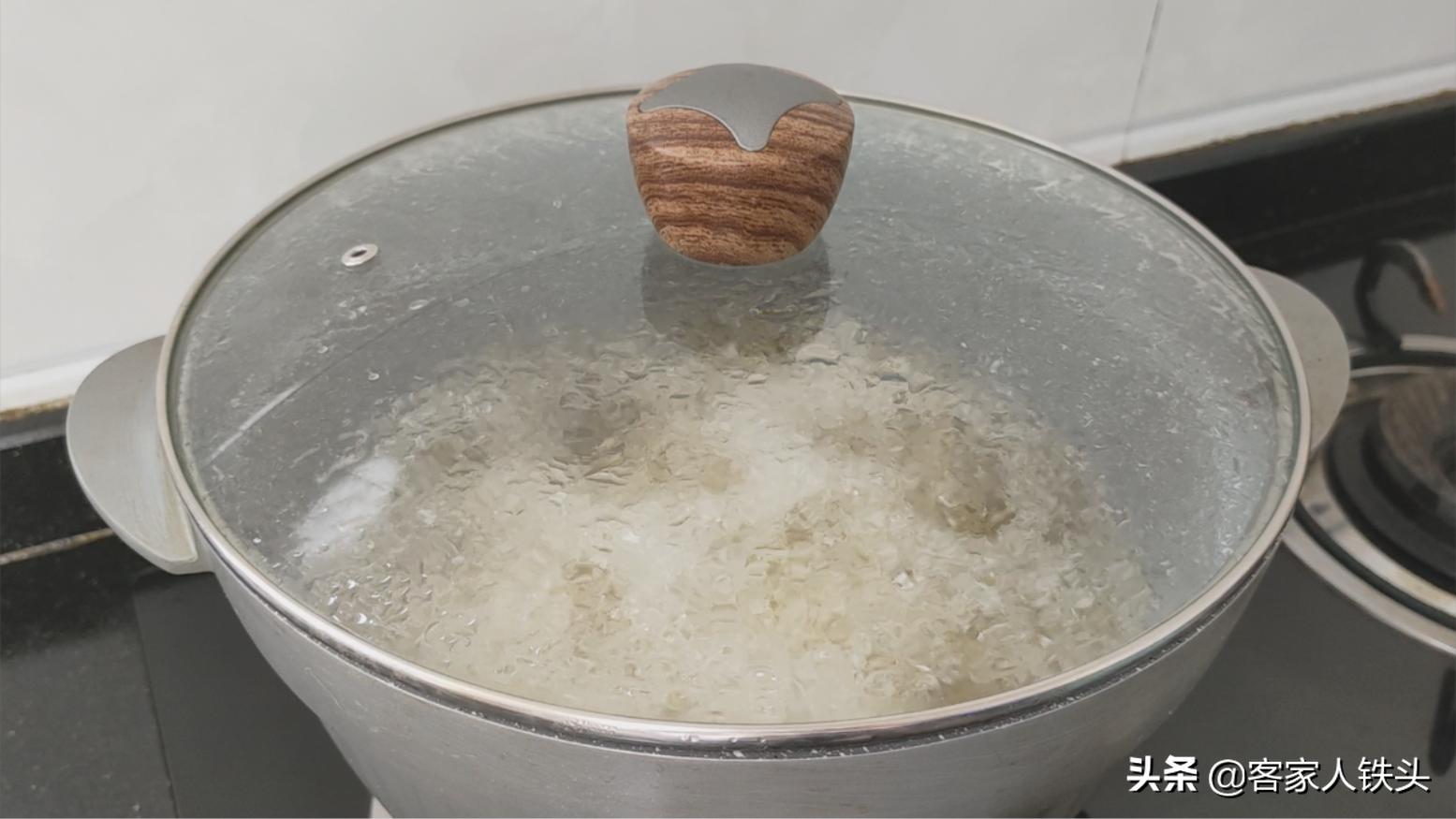 简易好吃的凤爪做法,广东茶楼的凤爪怎么做