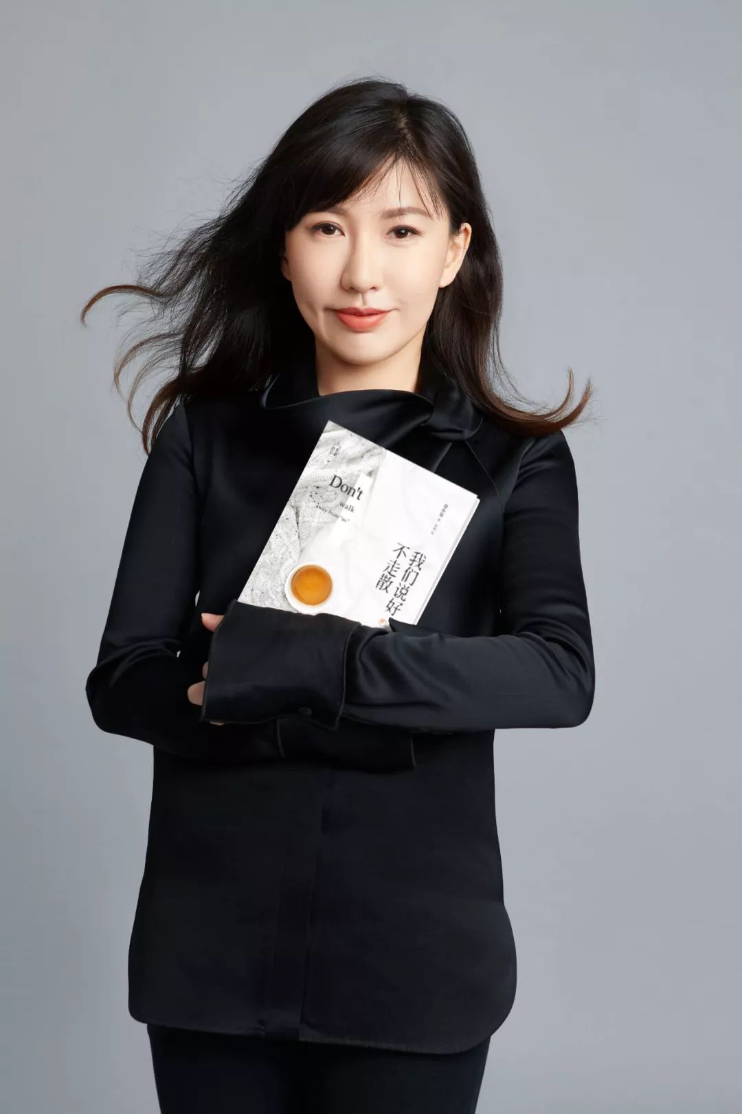 什么口红显白又提升气色又不沾杯,口红也是一种战斗力