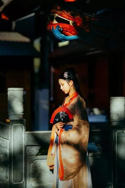 陌上飘尘七律100首,陌上飘尘原文