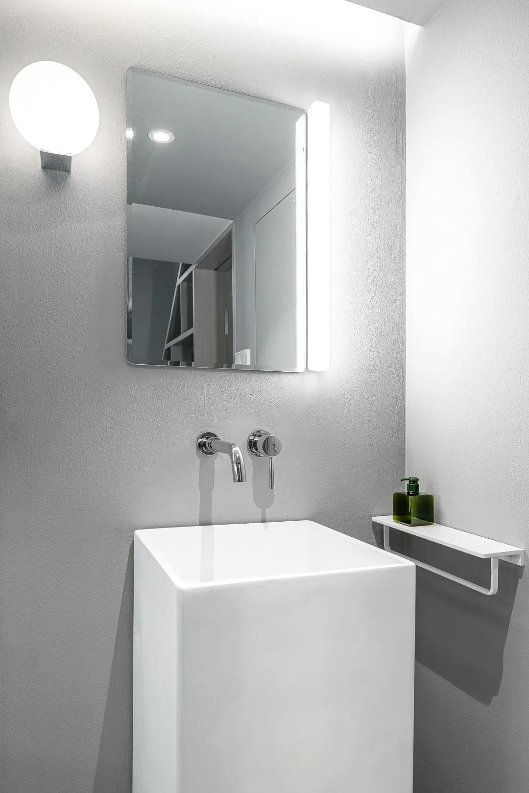 25平的小宅子不仅有花园还有浴缸,上海老弄堂别墅设计