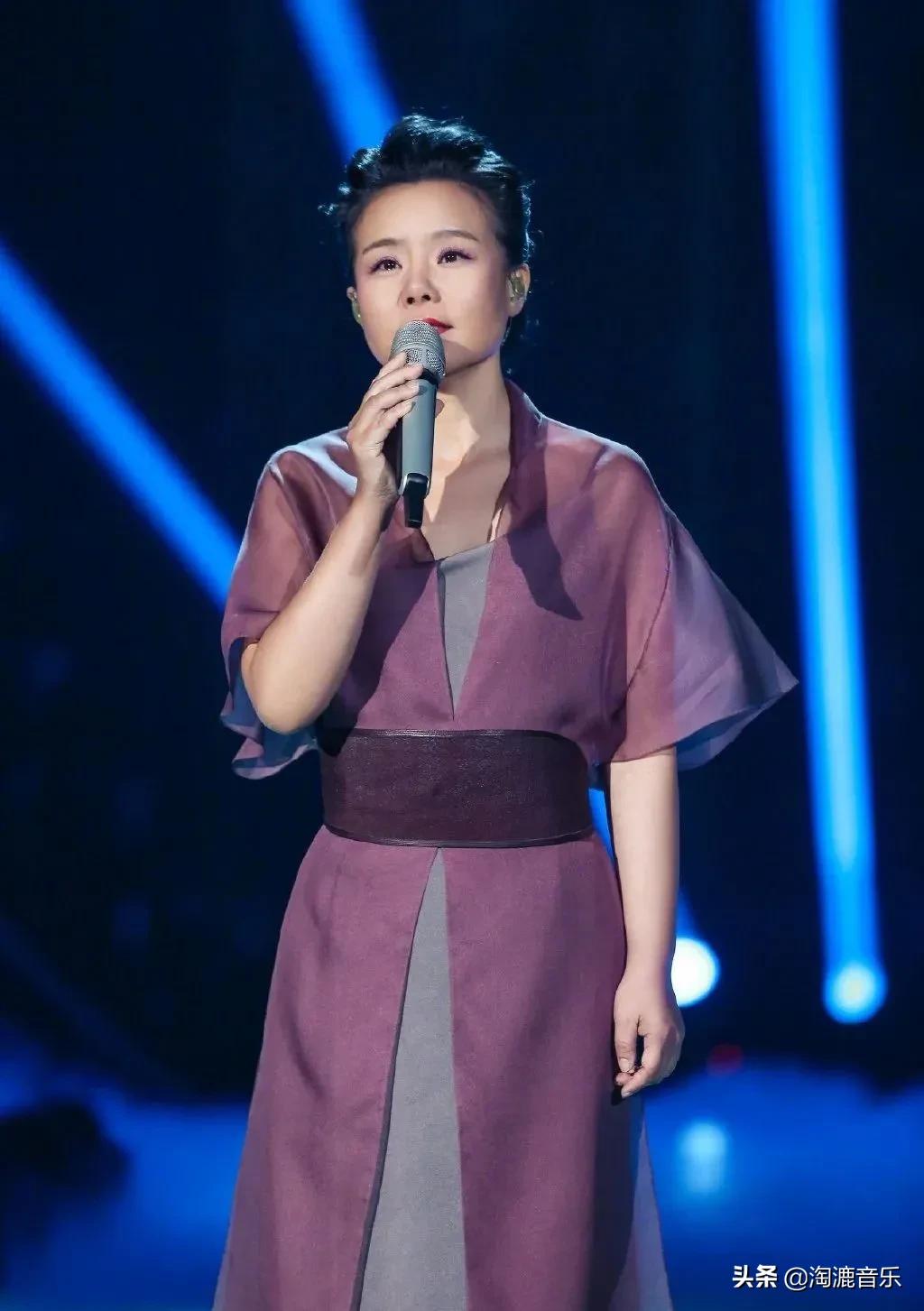 王菲的唱功遭网红讽刺后续,王菲假唱被发现