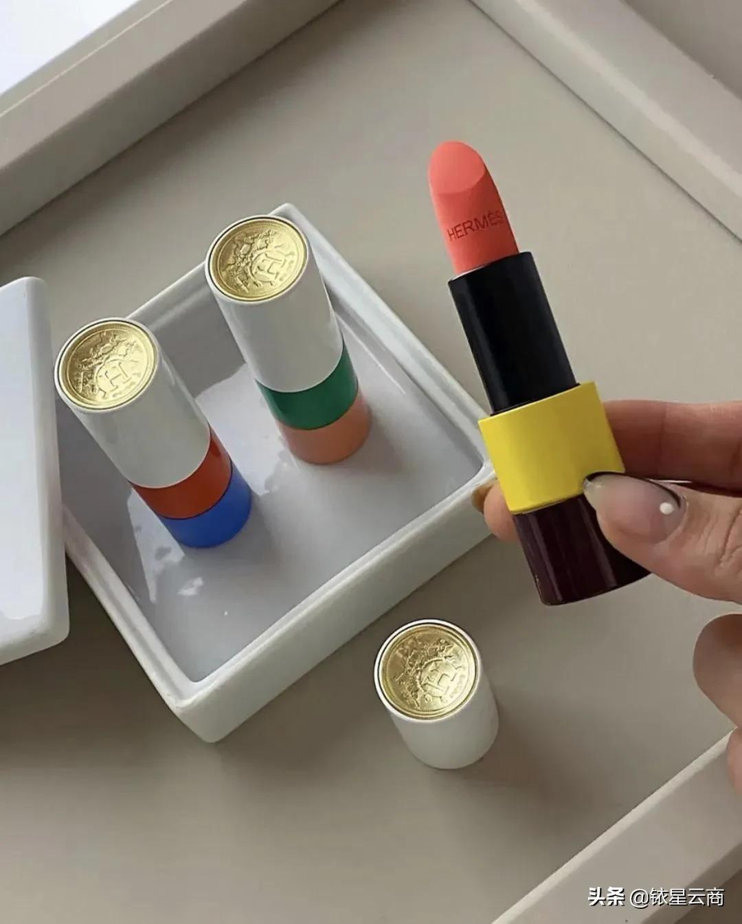爱马仕口红爆红！“口红经济”时代来临了？