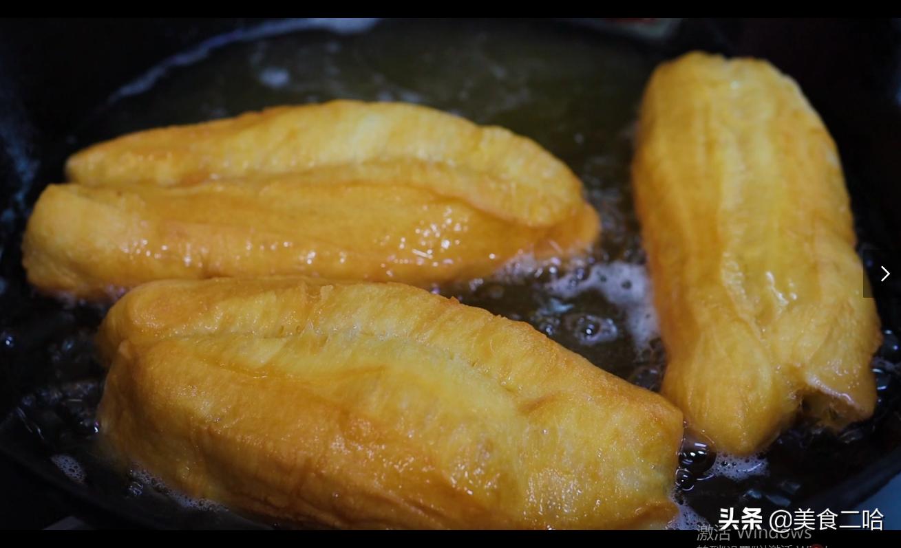 脆皮油条膨松剂怎么炸油条好吃,酥脆炸油条教程和配方