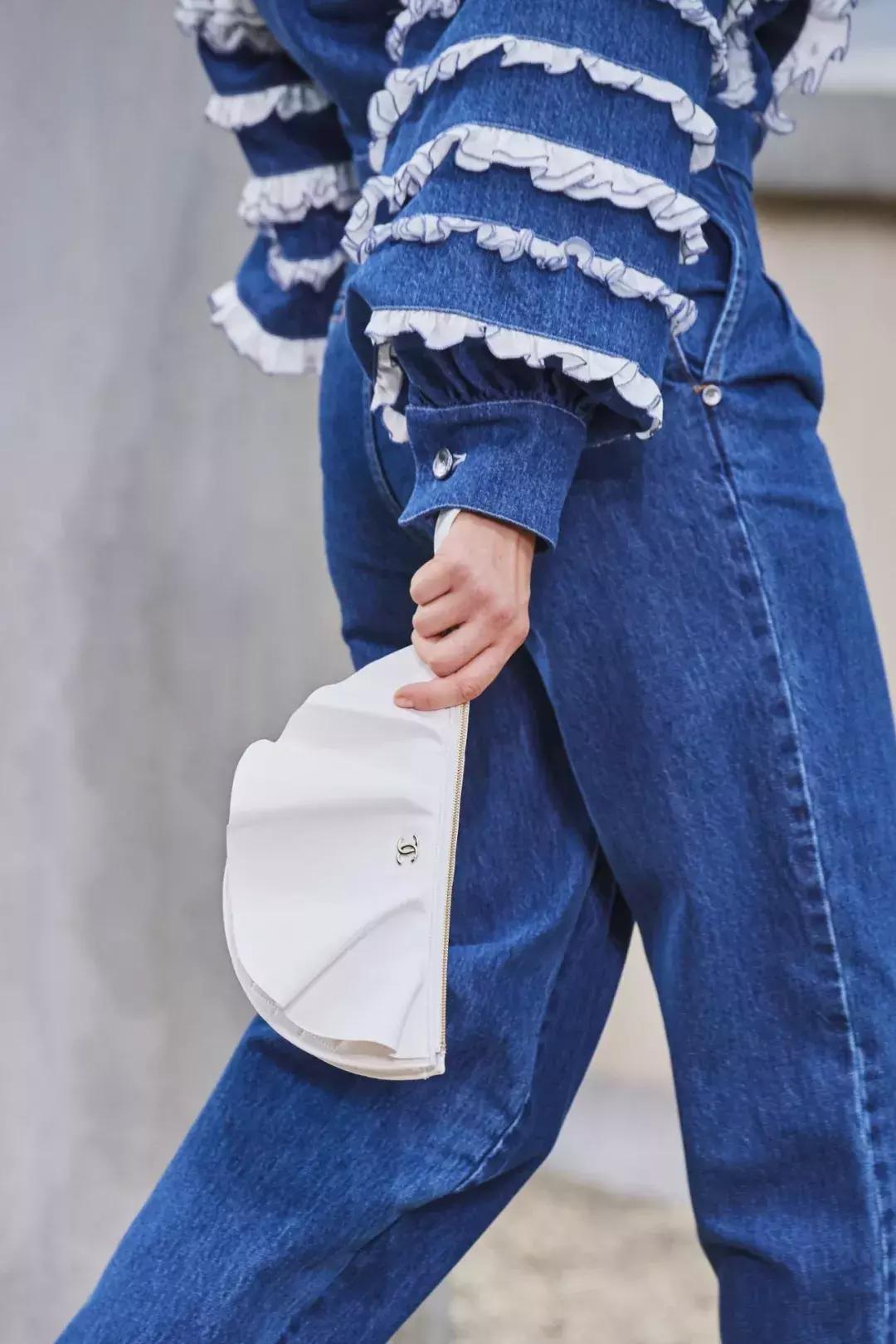 香奈儿neverfull中号手袋,香奈儿mademoiselle手袋