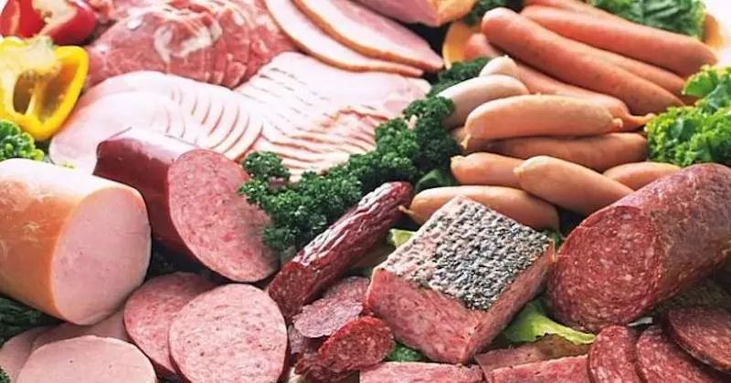 宠物食品发展特征及问题分析,宠物食品需要具备哪些要求