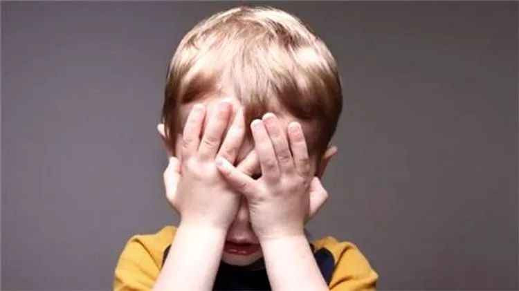 孩子突然脸肿是怎么回事,脸肿脸热是什么情况