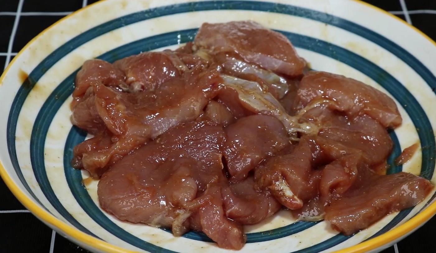 水煮肉片教程好吃到尖叫下集,正宗川味大厨水煮肉片做法