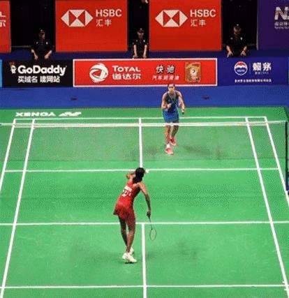 GIF解析羽毛球：野性与狼性共存！马琳的打法为什么这么厉害？