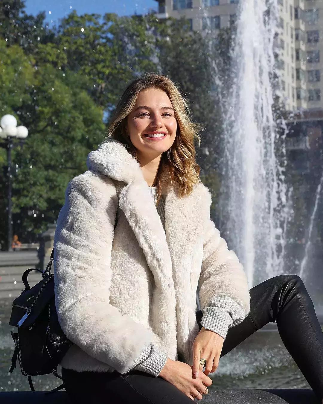 比羽绒服还暖的外套也要时髦型范,最时髦的保暖外套