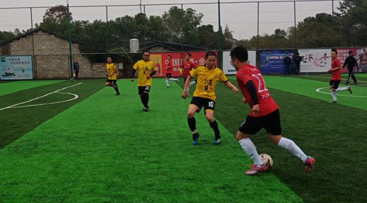 热烈祝贺安化黑茶小镇足球队豪取益甲联赛开赛三连胜