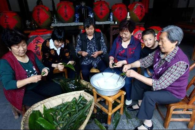 土家族的民风民俗饮食,土家族的饮食风俗图片