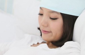 月子里照顾妈妈的建议,在月子里面怎么照顾宝妈和小孩呢