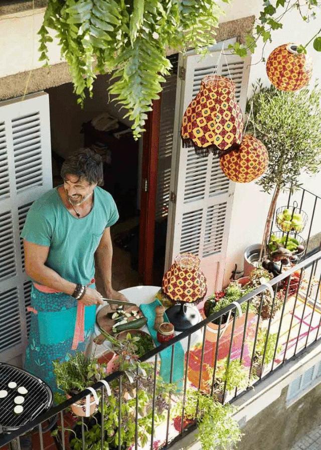 设计师家高颜值阳台极简设计,不靠墙大阳台怎么设计