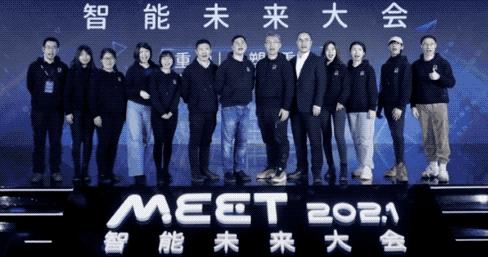 新特效火爆抖音！各路神仙齐唱神曲，网友：短短几秒需一生来治愈