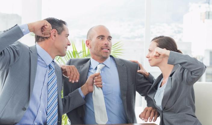 心眼坏的人暴露这四个特征,心眼坏的人都有这三个明显特征