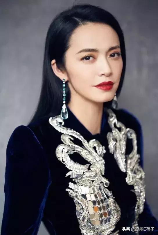 一周造型不重样,一周穿搭封面设计横屏