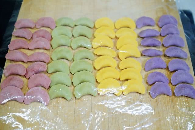 宝宝辅食饺子馅儿1岁以上怎么做,小宝宝的辅食饺子怎么做