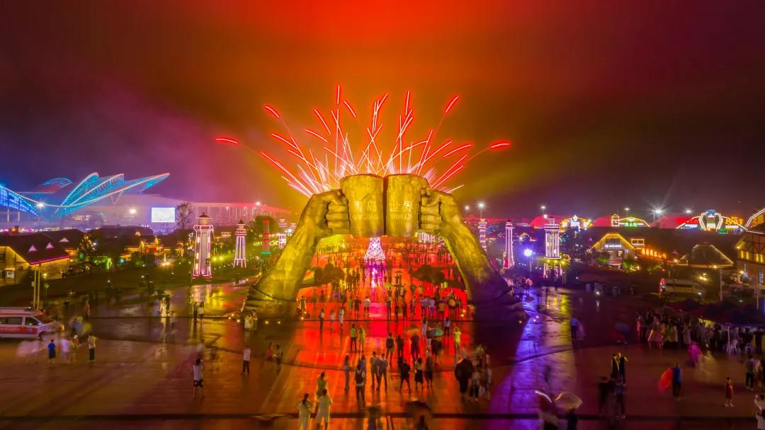 青岛西海岸金沙滩啤酒城,青岛金沙滩啤酒城简介