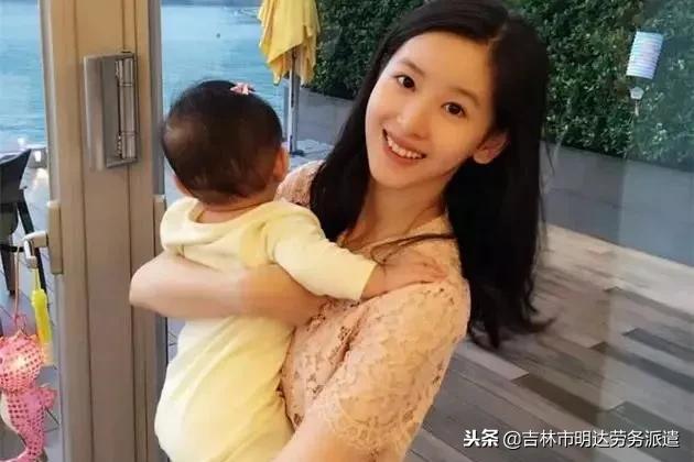 章泽天回应朋友圈事件,章泽天回应风波