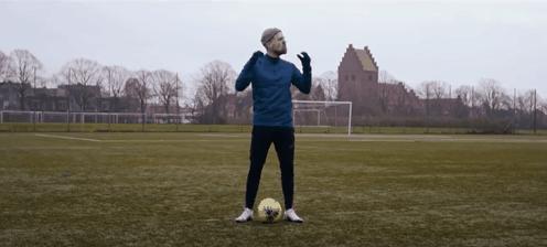 足球十大技巧秀,足球明星一对一过人